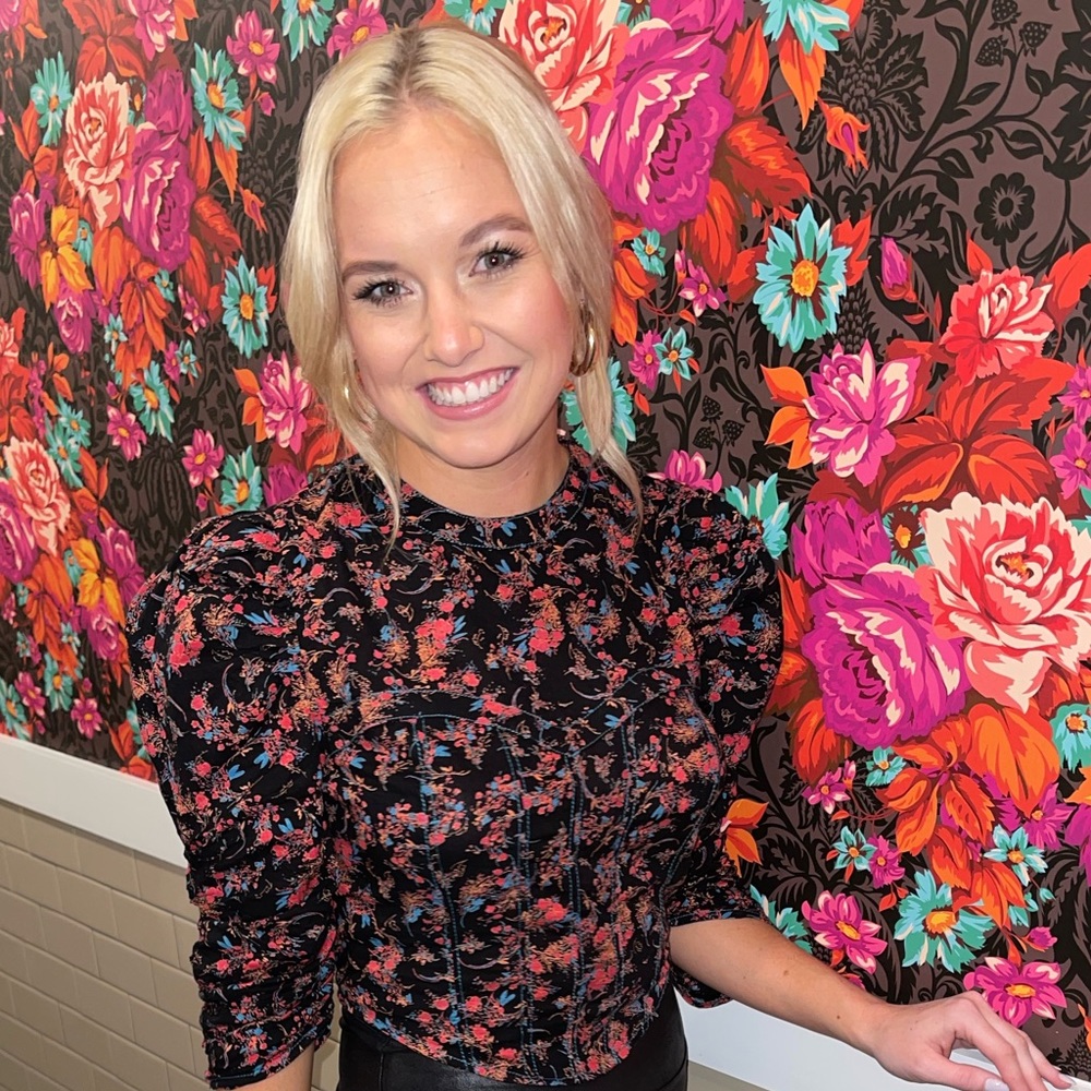 Meet your Posher, Hannah